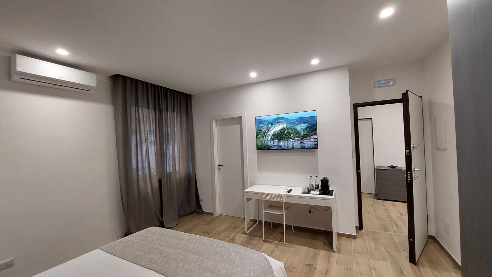 Bed and Breakfast Bb Incentro Trani Esterno foto